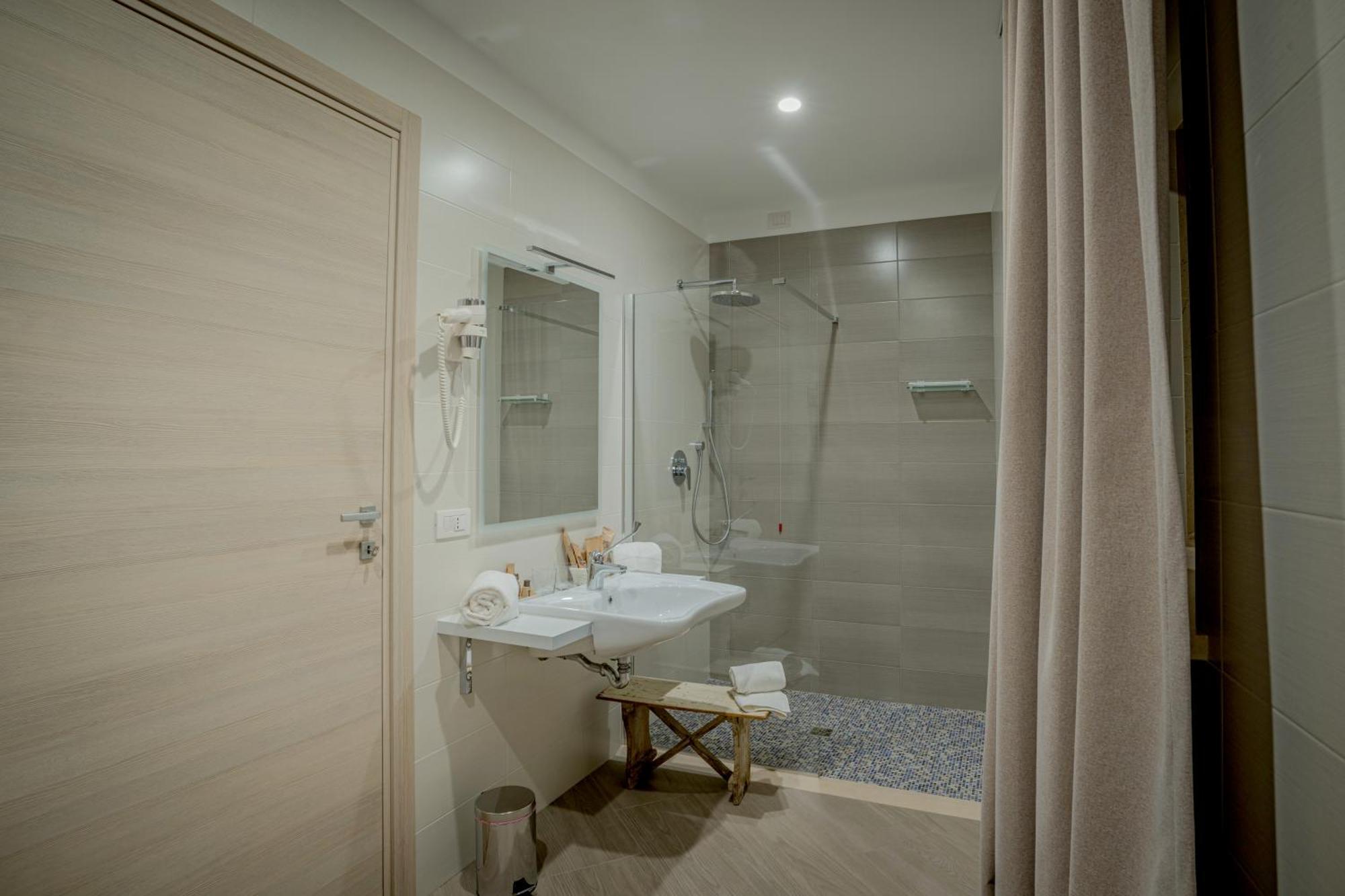 Tufo Bianco Relais Bed & Breakfast มาสซาฟรา ภายนอก รูปภาพ